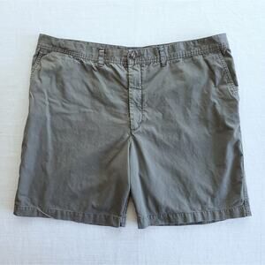 Guide Series Shorts Mens 44 Khaki Green Cotton Chino Outdoor Hiking Camp Utility